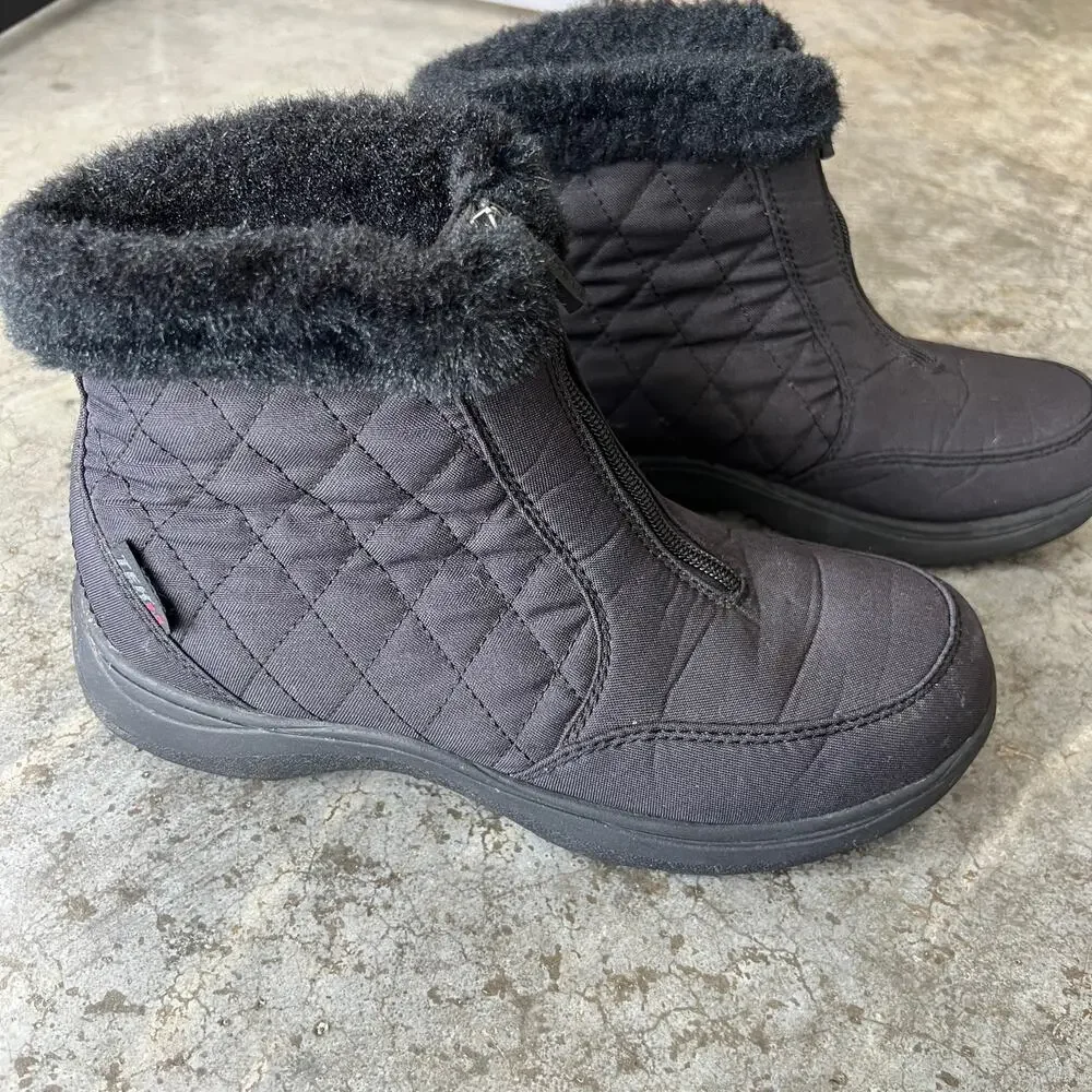 L.L. Bean Ultralight Waterproof Snow Boots Front Zip Quilted Black Women’s 7.5